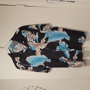 Men's Hawaiian short sleeve shirt, size L